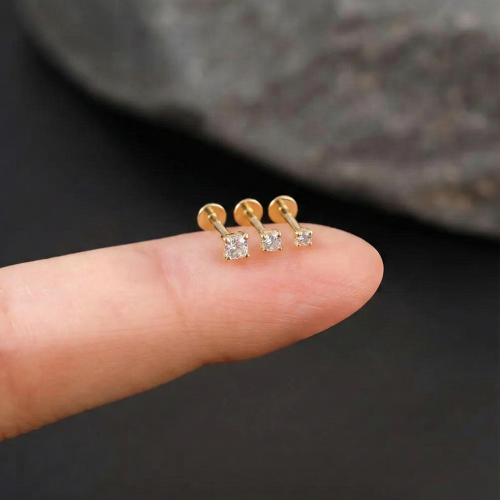 Body Jewelry Labret - ต่างหูเงินแท้ 925 ประดับเพชรโมอิสซาไนต์ทรงกลม หลายขนาด สำหรับเจาะกระดูกอ่อนใบหู สำหรับผู้หญิง