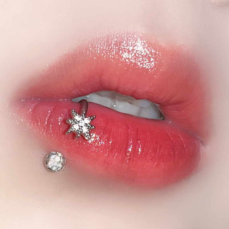 Body Jewelry Labret - 2026 ต่างหูสแตนเลสทรงหกเหลี่ยมประดับเพชรซิคอน 1.2 มม. สไตล์เทรนดี้ หวาน
