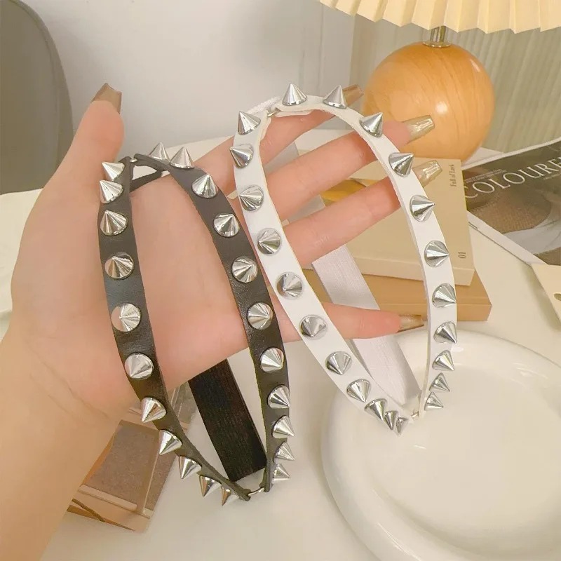 สายรัดต้นขาแบบมีหนามแหลมสองแถว - Body Jewelry For Sale บทวิจารณ์และราคา